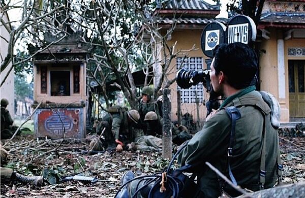 Phóng viên chiến trường - Sputnik Việt Nam