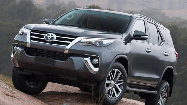 2017 Toyota Fortuner Exterior - Sputnik Việt Nam