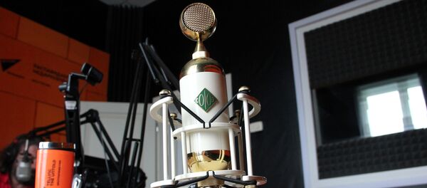 Microphone Soyuz trong studio Levitan - Sputnik Việt Nam