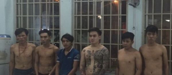 Các đối tượng liên quan tới đường dây chuyên bảo kê, cưỡng đoạt tài sản của người chuyển giới bán dâm - Sputnik Việt Nam