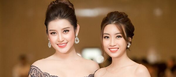 Hoa hậu Đỗ Mỹ Linh, Á hậu Huyền My: Ai gợi cảm hơn? - Sputnik Việt Nam