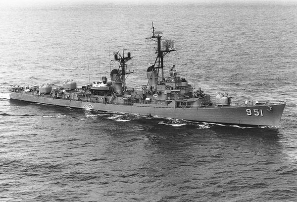 Tàu khu trục Mỹ Turner Joy, năm 1964 - Sputnik Việt Nam