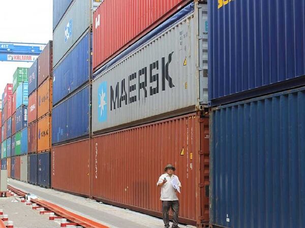 Công an đang làm rõ 213 container tại cảng Cát Lái mất tích bí ẩn. - Sputnik Việt Nam