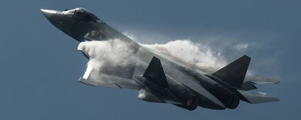 Máy bay chiến đấu thế hệ thứ năm T-50 (Su-57). Chuyến bay trình diễn. - Sputnik Việt Nam