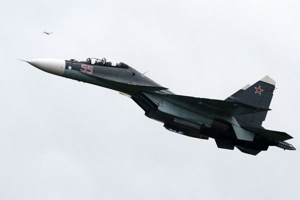Máy bay chiến đấu đa năng hạng nặng Su-30SM. - Sputnik Việt Nam