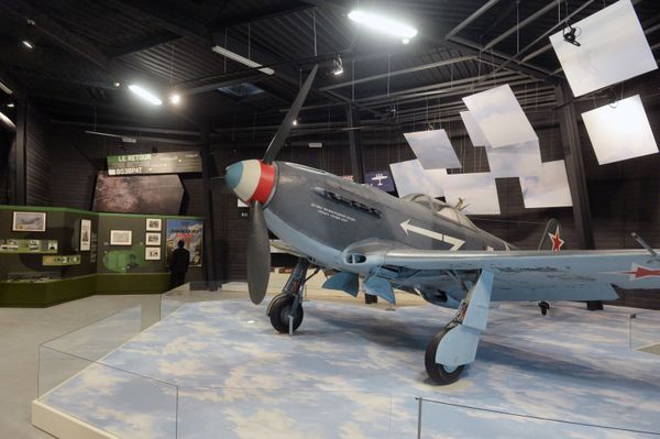 Yak-9 - máy bay chiến đấu-ném bom Liên xô trong Chiến tranh thế giới II. - Sputnik Việt Nam