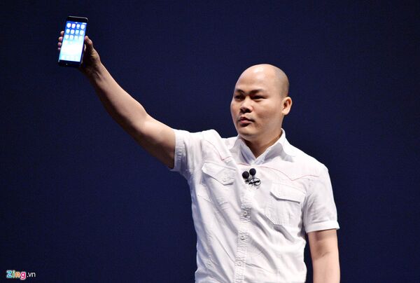 Không ồn ào bằng sự kiện 2015, Bkav vẫn nhận nhiều khen chê với Bphone 2017. Không ồn ào bằng sự kiện 2015, Bkav vẫn nhận nhiều khen chê với Bphone 2017. - Sputnik Việt Nam