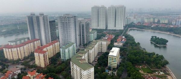 Chung cư VP3 và VP5 ( có chủ đầu tư là Tập đoàn Mường Thanh) cao nổi bật khu vực trung tâm KĐT Linh Đàm phá vỡ quy hoạch về cảnh quan kiến trúc. - Sputnik Việt Nam