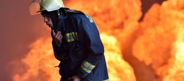 Kho chứa dầu gần Kiev lại cháy - Sputnik Việt Nam