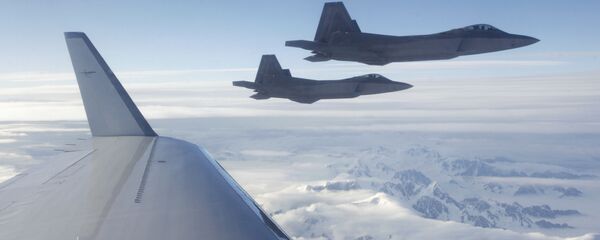 Máy bay chiến đấu F-22 - Sputnik Việt Nam