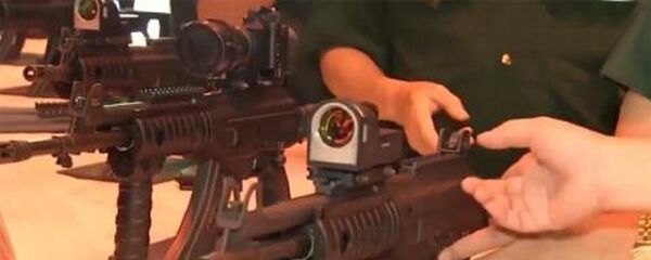 Súng Galil ACE do nhà máy Z111 sản xuất. - Sputnik Việt Nam