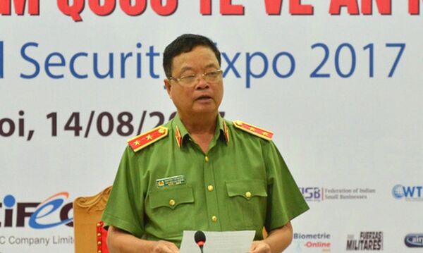 Trung tướng Nguyễn Thế Quyết, phó tổng cục trưởng Tổng cục Hậu cần - Kỹ thuật, Bộ Công an. Trung tướng Nguyễn Thế Quyết, phó tổng cục trưởng Tổng cục Hậu cần - Kỹ thuật, Bộ Công an. - Sputnik Việt Nam