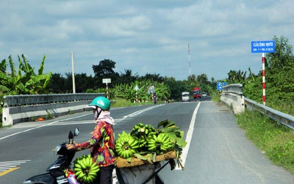 Cầu Ông Mười nằm tại Km1+930m - Sputnik Việt Nam