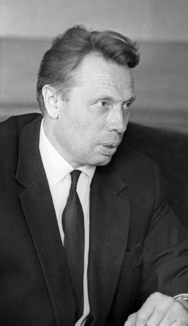 Rostislav Alekseev Rostislav Alekseev - Sputnik Việt Nam
