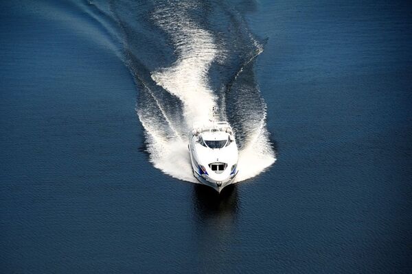 Tàu khách cao tốc lướt sóng A145 - Sputnik Việt Nam