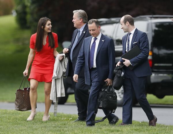 Hope Hicks Hope Hicks - Sputnik Việt Nam