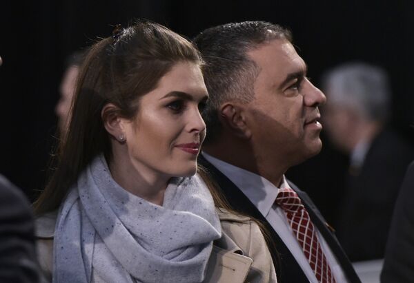 Hope Hicks Hope Hicks - Sputnik Việt Nam