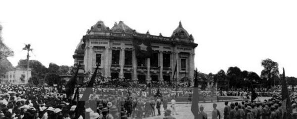 Những ngày tháng Tám sôi sục ở Hà Nội. - Sputnik Việt Nam