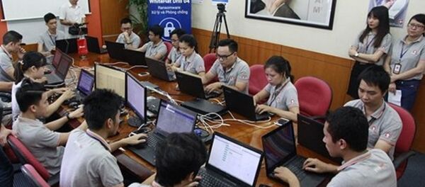 Quang cảnh buổi diễn tập anh ninh mạng WhiteHat Drill 04 - Sputnik Việt Nam