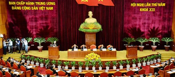 Một phiên họp của Ban chấp hành Trung ương Đảng tại Hội nghị lần thứ năm, khóa XII - Sputnik Việt Nam