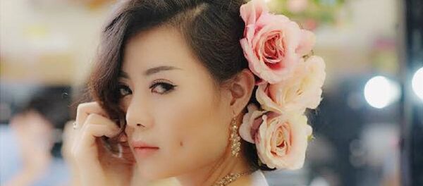 Thanh Hương cho biết cô không có lý do gì để đánh đổi sự nghiệp để lấy vài phút mua vui hay tạo lùm xùm để nổi tiếng. Thanh Hương cho biết cô không có lý do gì để đánh đổi sự nghiệp để lấy vài phút mua vui hay tạo lùm xùm để nổi tiếng. - Sputnik Việt Nam