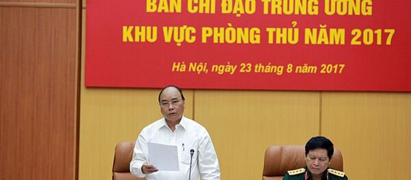 Thủ tướng Nguyễn Xuân Phúc chủ trì hội nghị. - Sputnik Việt Nam