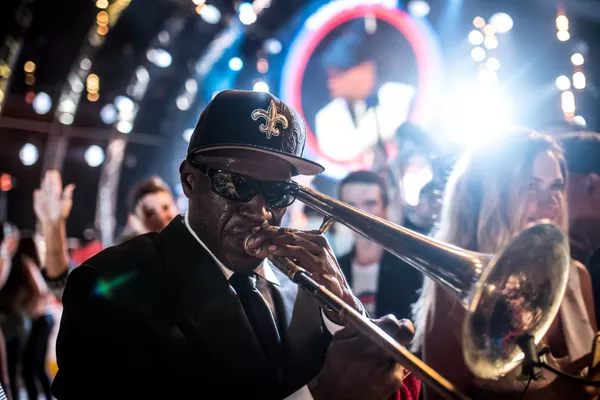 Nhạc sĩ của nhóm Joe Lastie’s New Orleans Sound biểu diễn tại Liên hoan Koktebel Jazz Party 2017 Nhạc sĩ của nhóm Joe Lastie’s New Orleans Sound biểu diễn tại Liên hoan Koktebel Jazz Party 2017 - Sputnik Việt Nam