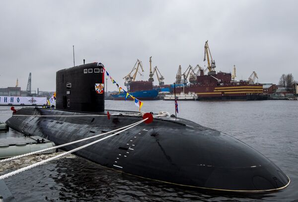Tàu ngầm Nga luyện cách tránh đòn của tàu chiến NATO Tàu ngầm Nga luyện cách tránh đòn của tàu chiến NATO - Sputnik Việt Nam