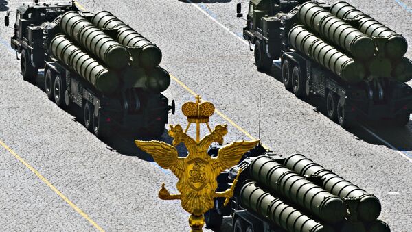 Các tổ hợp tên lửa phòng không S-400 của Nga - Sputnik Việt Nam