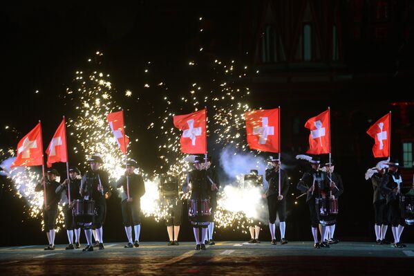 Các tay trống của đội Top Secret Drum Corps, Thụy Sỹ - Sputnik Việt Nam