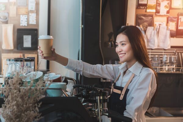 Tách cà phê chết người. Các nhà khoa học nêu những điều không nên làm khi thời tiết nóng - Sputnik Việt Nam