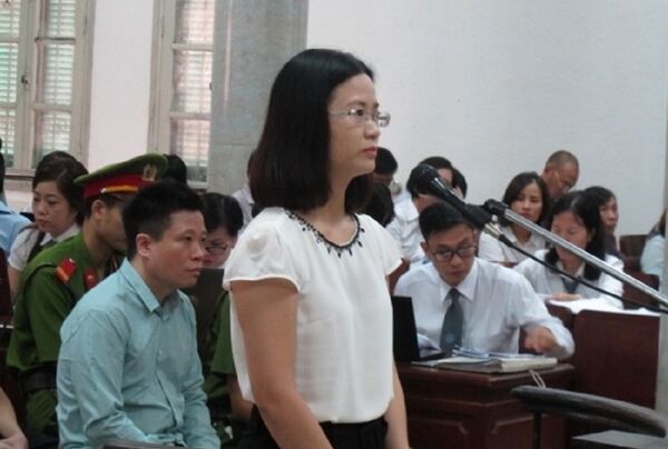 Bị cáo Nguyễn Thị Nga, cựu trưởng ban kế toán OceanBank - Sputnik Việt Nam