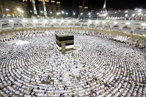 Arập Saudi. Mecca. Những người hành hương Hồi giáo trong kỳ Hajj. - Sputnik Việt Nam