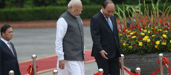 Thủ tướng Việt Nam Nguyễn Xuân Phúc tiếp Thủ tướng Ấn Độ Narendra Modi thăm Việt Nam Thủ tướng Việt Nam Nguyễn Xuân Phúc tiếp Thủ tướng Ấn Độ Narendra Modi thăm Việt Nam - Sputnik Việt Nam