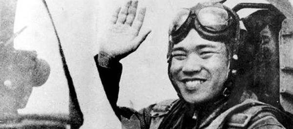 Phi công Ngô Đức Mai. - Sputnik Việt Nam