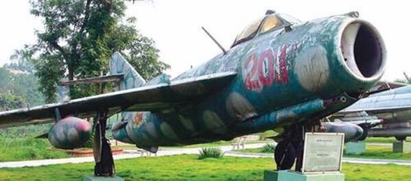 Chiếc máy bay MiG-17 do phi công Ngô Đức Mai điều khiển đã bắn hạ Noóc-man Ga-đi-xơ, nay được trưng bày tại Bảo tàng Phòng không-Không quân - Sputnik Việt Nam
