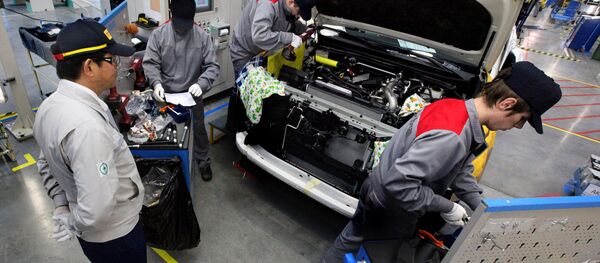 Sản xuất Toyota Land Cruiser Prado tại nhà máy Sollers Sản xuất Toyota Land Cruiser Prado tại nhà máy Sollers - Sputnik Việt Nam