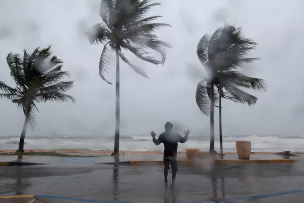 Siêu bão Irma hoành hành ở Puerto Rico. Siêu bão Irma hoành hành ở Puerto Rico. - Sputnik Việt Nam