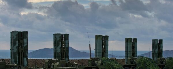 Tên lửa phòng không S-400 của Nga - Sputnik Việt Nam