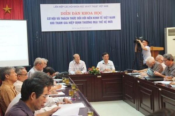 Quang cảnh buổi hội thảo khoa học được tổ chức tại Liên hiệp hội Việt Nam  - Sputnik Việt Nam