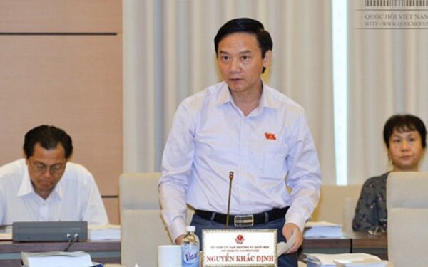 Chủ nhiệm Nguyễn Khắc Định: Ông bé xử lý ông to là rất khó Chủ nhiệm Nguyễn Khắc Định: Ông bé xử lý ông to là rất khó - Sputnik Việt Nam