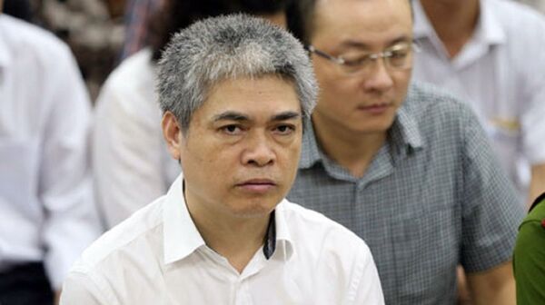 Bị cáo Nguyễn Xuân Sơn. Bị cáo Nguyễn Xuân Sơn. - Sputnik Việt Nam