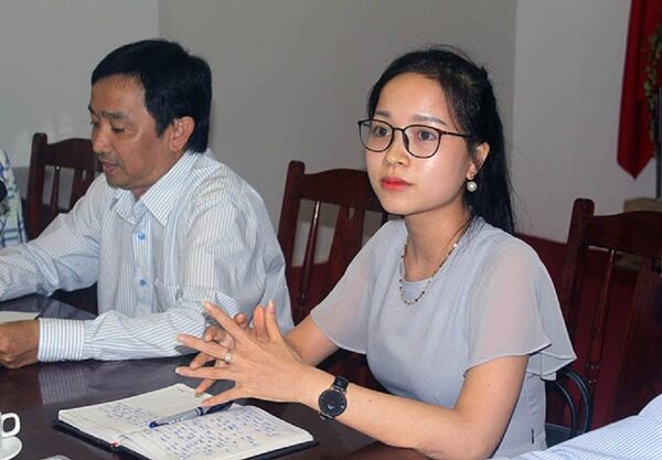 Phó Tổng giám đốc BOT Cần Thơ – Phụng Hiệp lắng nghe các ý kiến phát biểu tại buổi làm việc Phó Tổng giám đốc BOT Cần Thơ – Phụng Hiệp lắng nghe các ý kiến phát biểu tại buổi làm việc - Sputnik Việt Nam