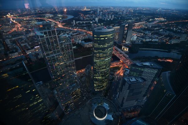 Quang cảnh từ tầng 89 của Tháp Liên bang-Đông của khu Moscow City, nơi mà đài quan sát cao nhất Châu Âu”PANORAMA-360” đang được xây dựng - Sputnik Việt Nam