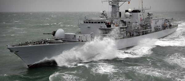 Британский военный фрегат HMS Kent F78 Британский военный фрегат HMS Kent F78 - Sputnik Việt Nam