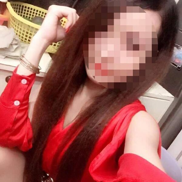 Chị Nguyễn Thị Tuyết Nhung (con gái bà Nghĩa) - Sputnik Việt Nam