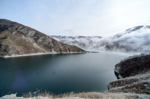 Hồ Kezenoy-Am ở cao nguyên Vedensk thuộc Cộng hòa Chechnya, LB Nga - Sputnik Việt Nam