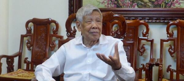 Nguyên Tổng Bí thư Lê Khả Phiêu Nguyên Tổng Bí thư Lê Khả Phiêu - Sputnik Việt Nam