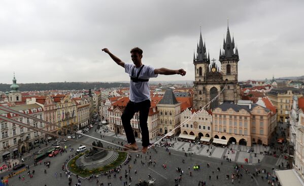 Cộng hòa Czech. Người đi trên dây ở Prague ... - Sputnik Việt Nam