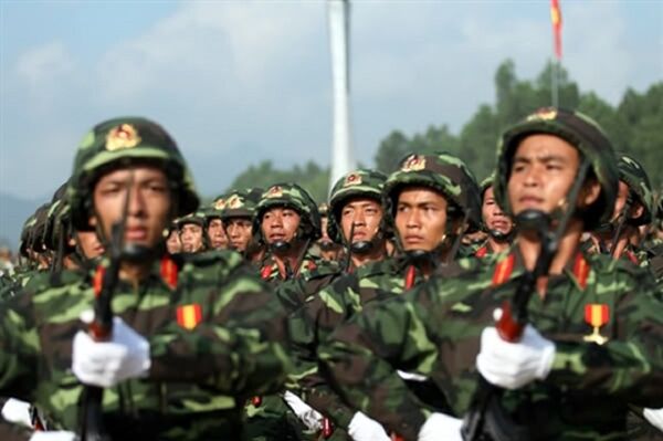 Quân phục dã chiến K07 của chiến sĩ lục quân Quân đội nhân dân Việt Nam - Sputnik Việt Nam